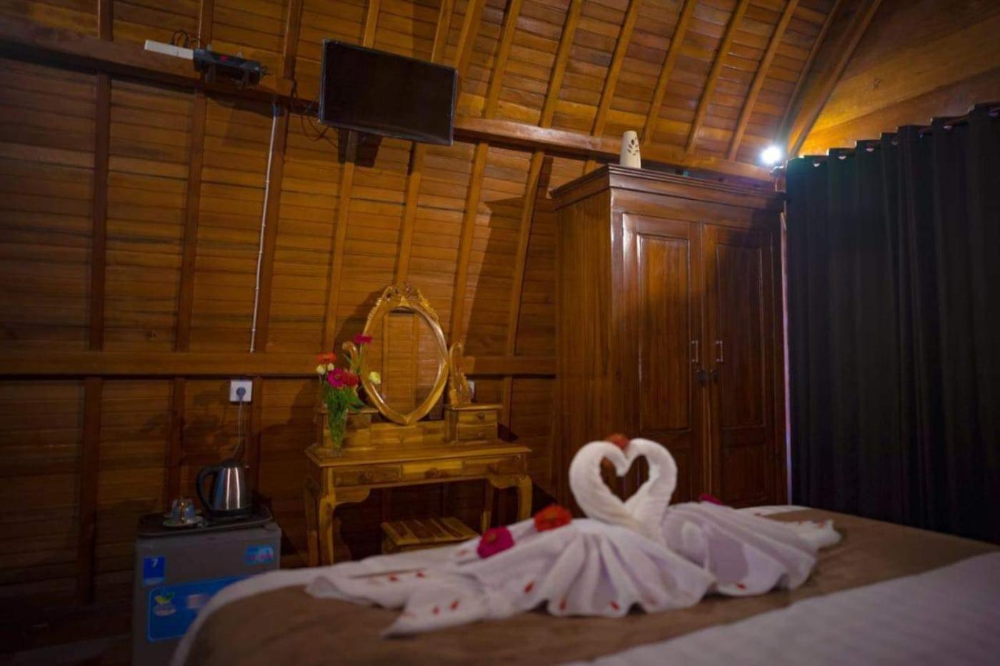 The Peace Arta Bungalow Batununggul Extérieur photo