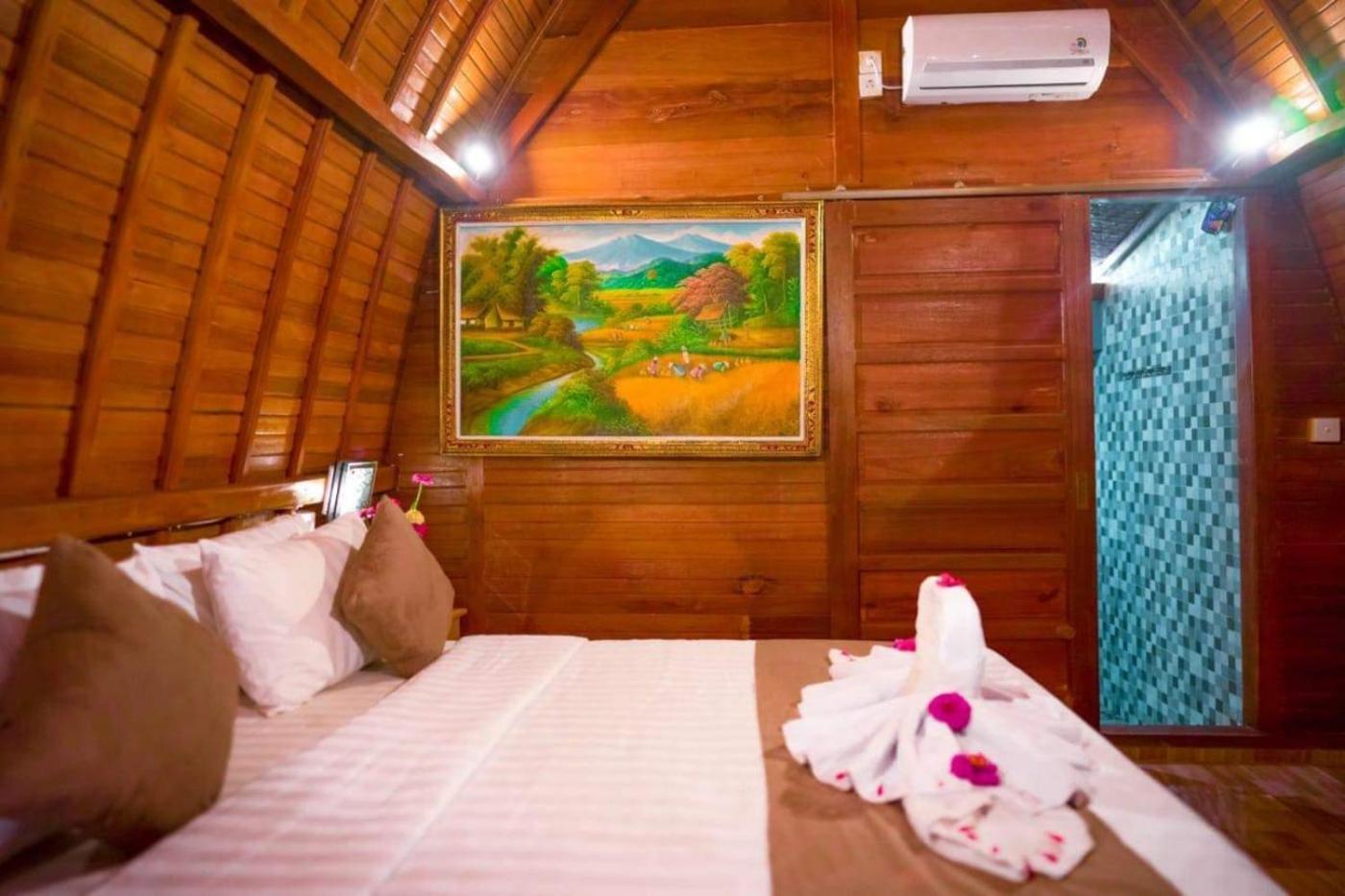 The Peace Arta Bungalow Batununggul Extérieur photo