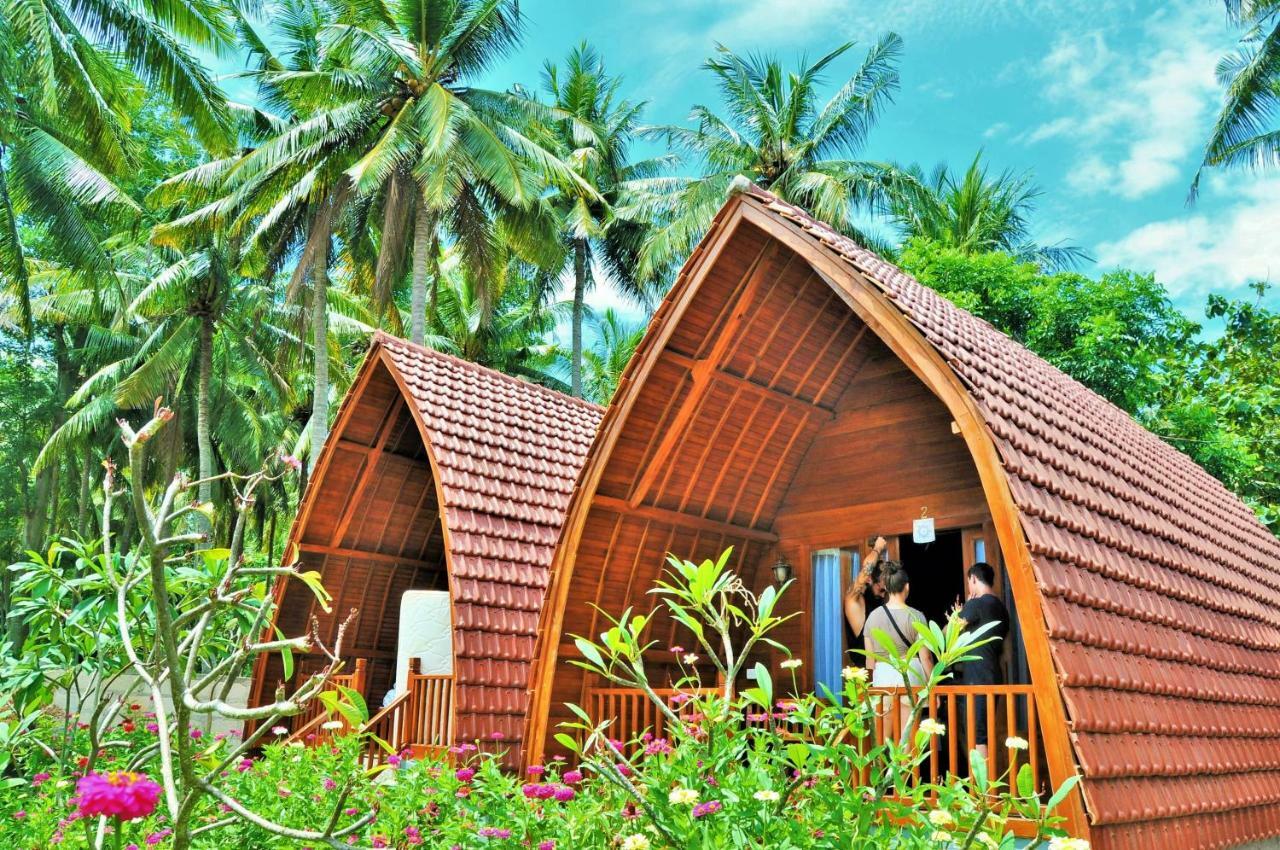 The Peace Arta Bungalow Batununggul Extérieur photo