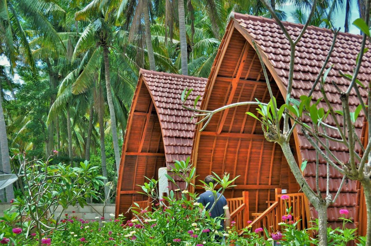 The Peace Arta Bungalow Batununggul Extérieur photo